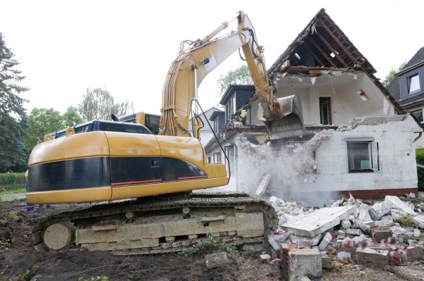 Home Demolition Service in Kenner
