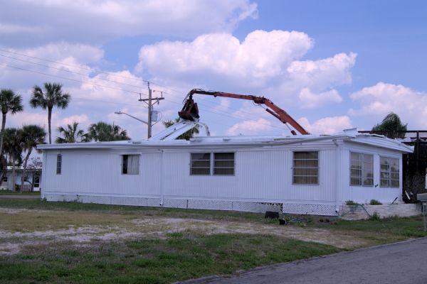 Mobile Home Demolition in Kenner