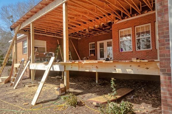Deck Removal Service in Kenner
